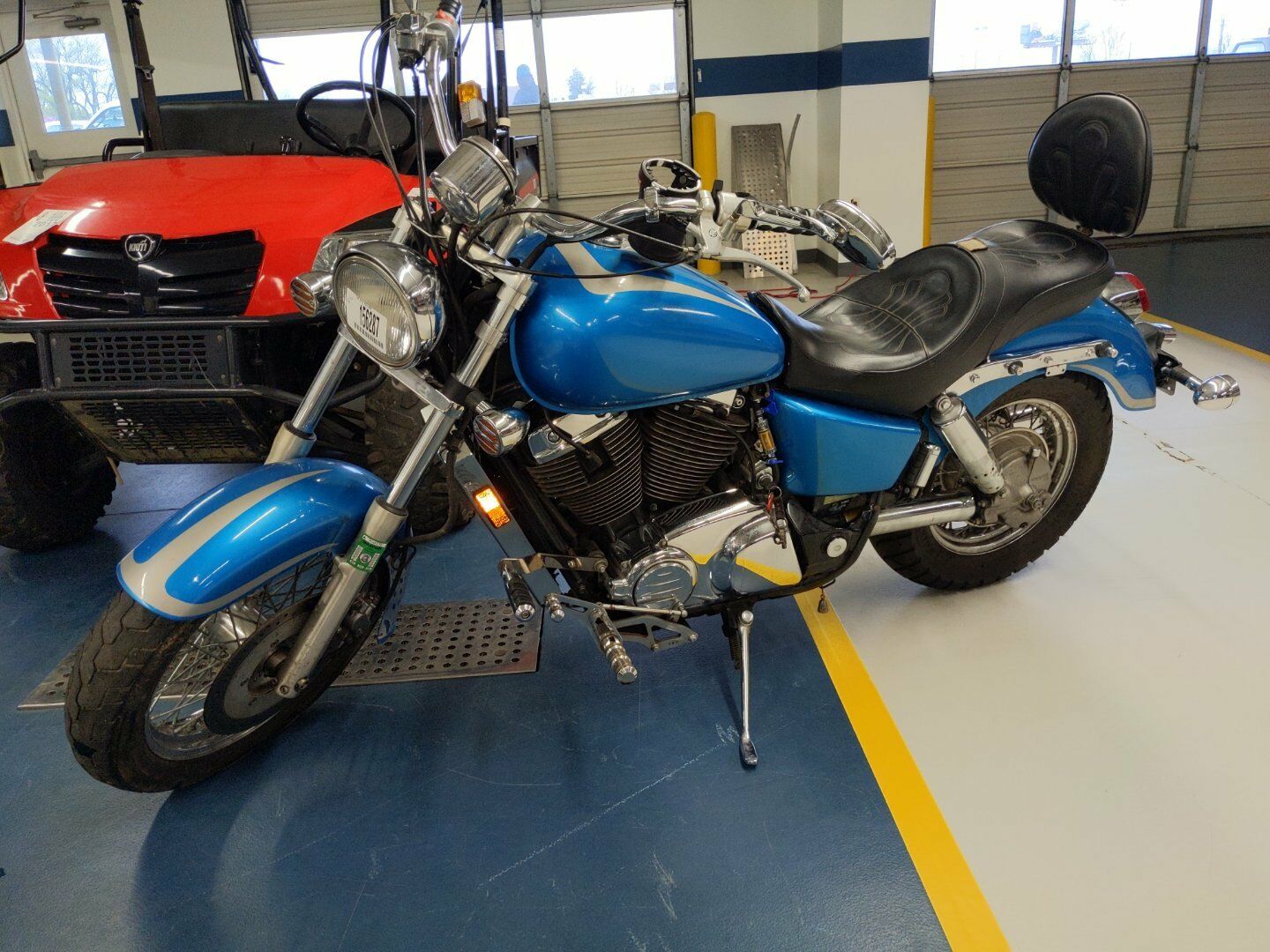 Honda VT1100C2 (SHADOW ACE)