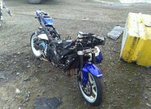 Suzuki GSX-R750