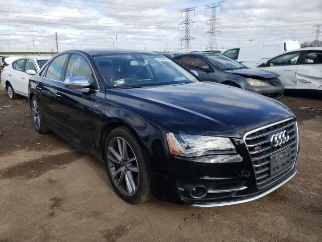 Audi S8
