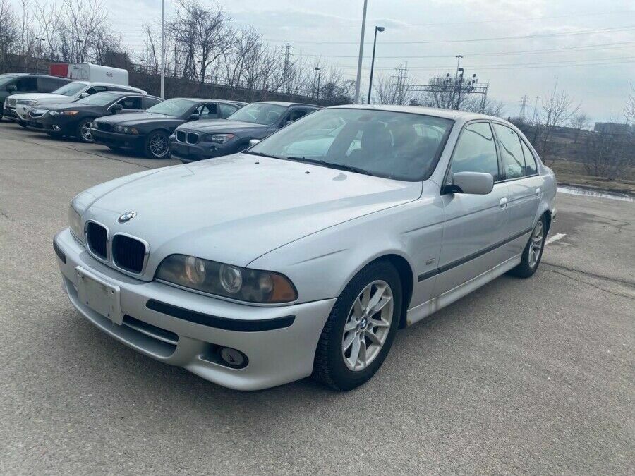 BMW 530i
