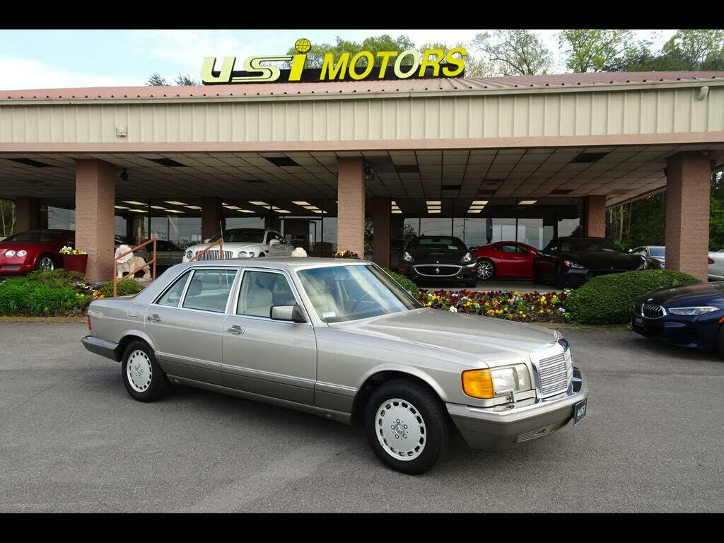Mercedes-Benz 420