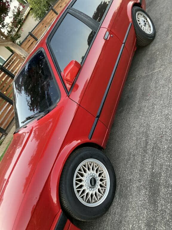 BMW 318iS