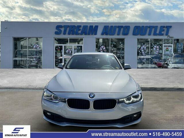 2018 BMW 320i