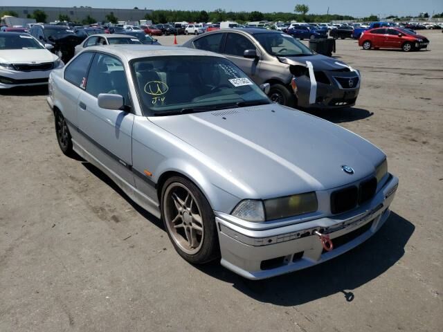 BMW 328iS