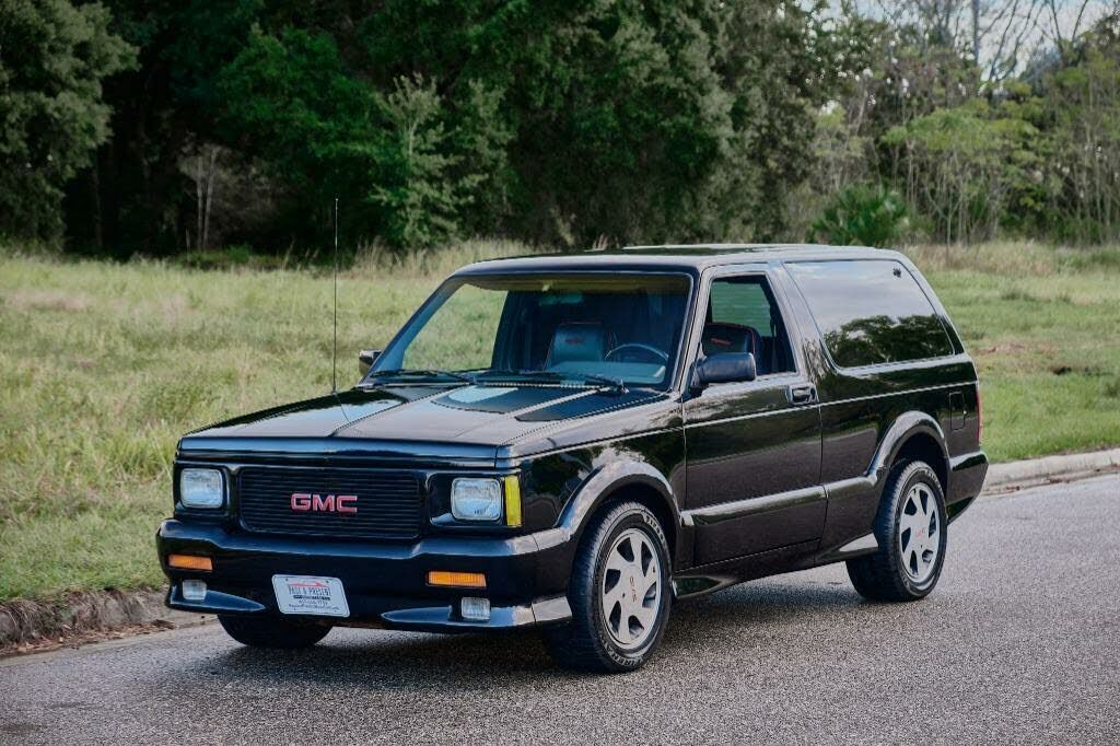 GMC Typhoon