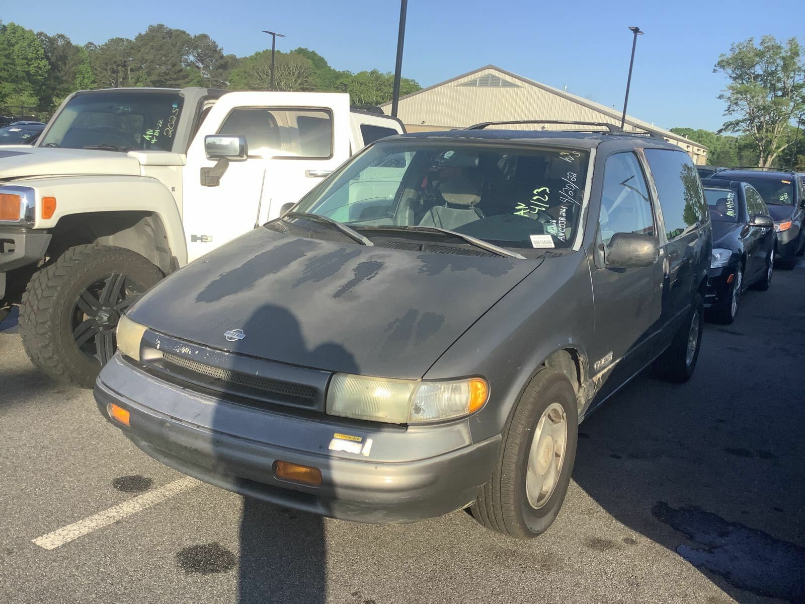 NISSAN