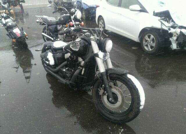 Honda VT750 (Shadow Phantom)
