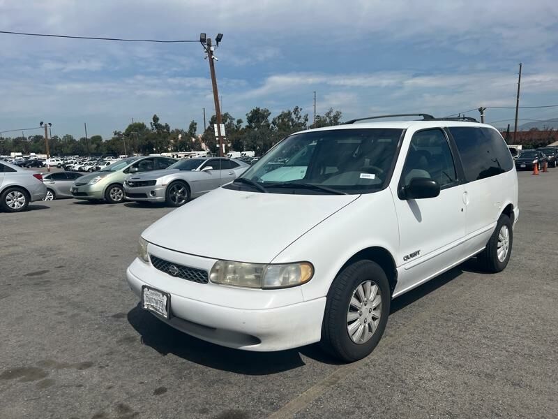 Nissan Quest