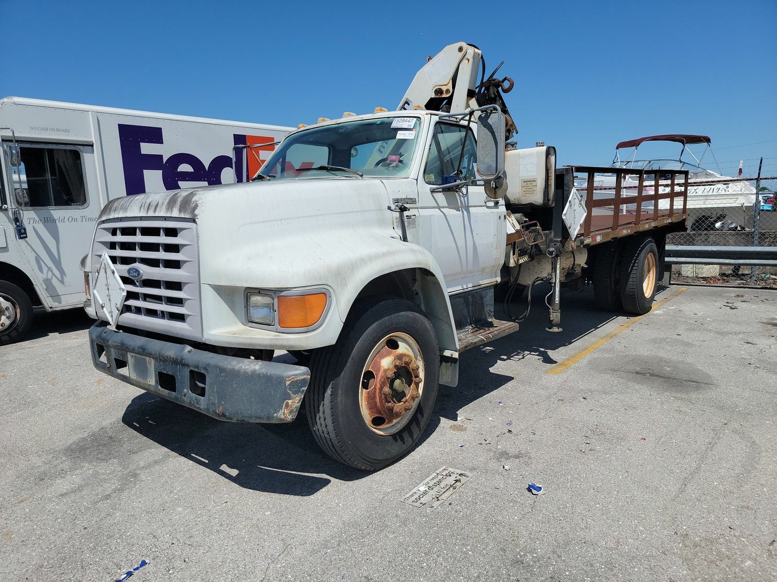 Ford F-700