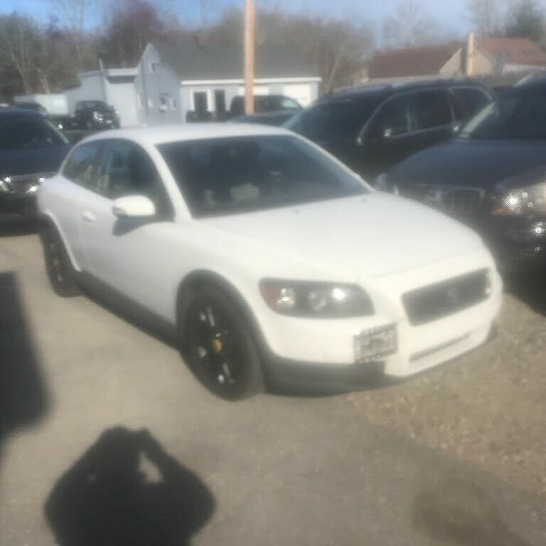 YV1MK672792146087
