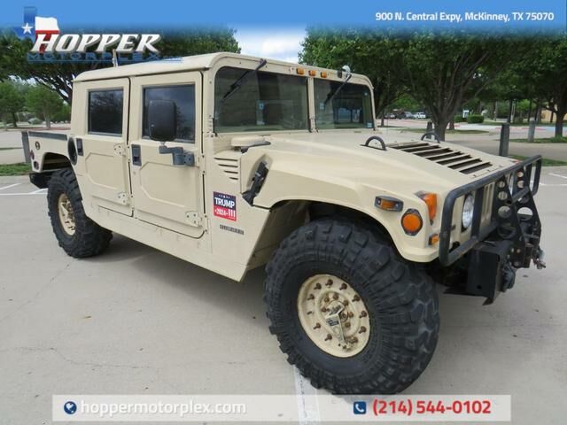HUMMER H1