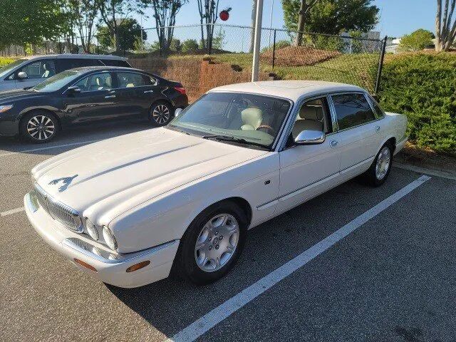 Jaguar Vanden Plas