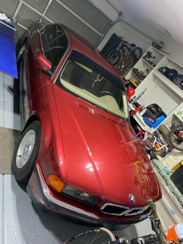 BMW 740i