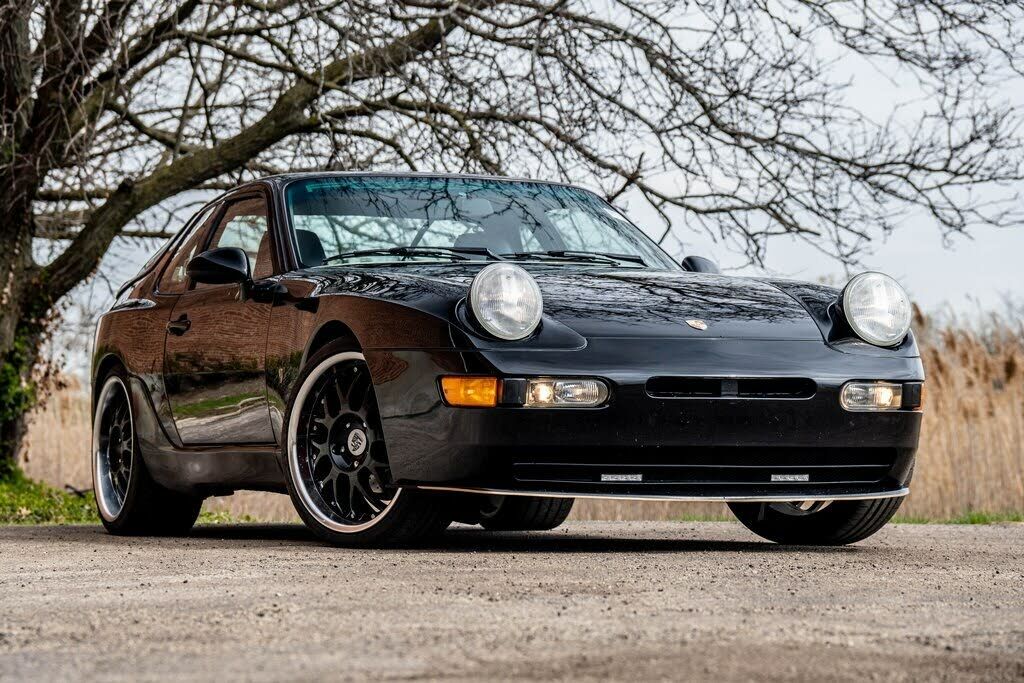 Porsche 968