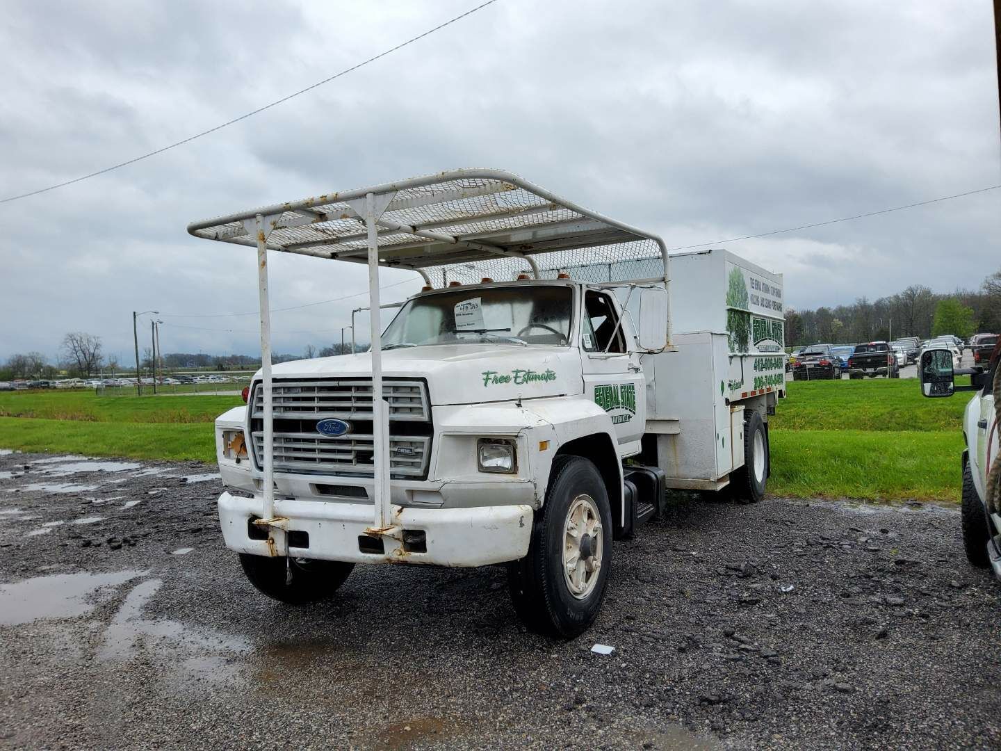 Ford F-700