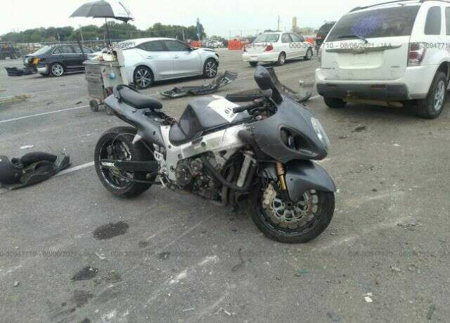 Suzuki GSX1300R
