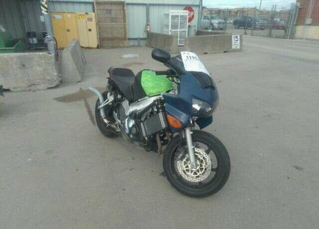 Honda VFR800Fi (INTERCEPTOR)