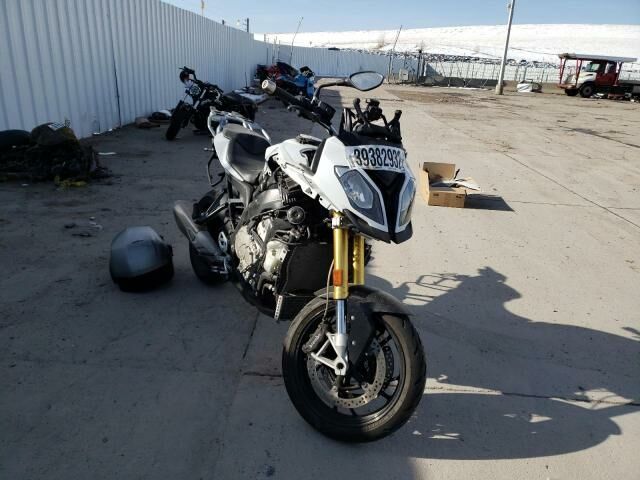 BMW S 1000 XR