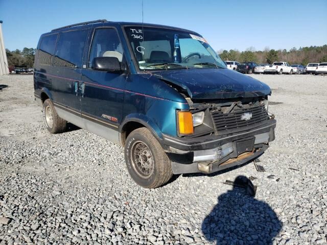 Chevrolet Astro Van