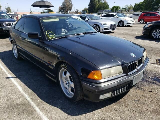 BMW 328iS