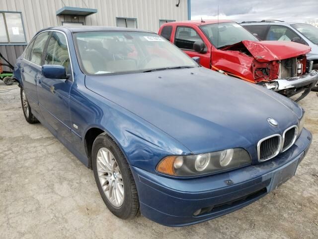 BMW 530i