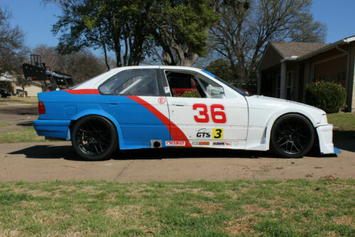 BMW 325i