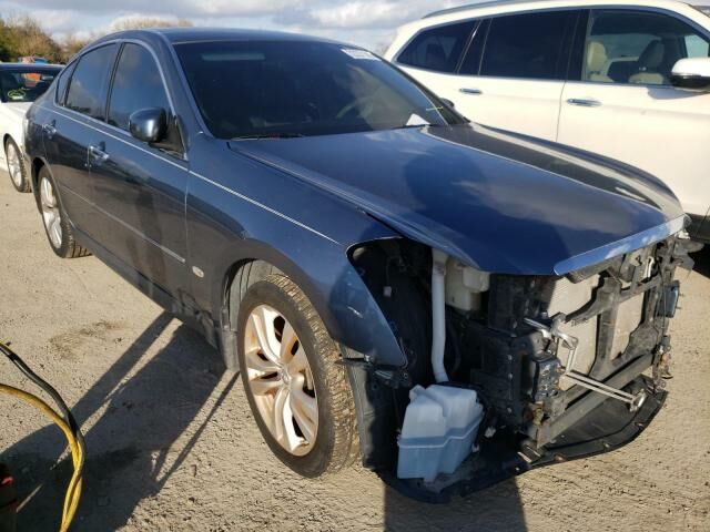 Infiniti M45