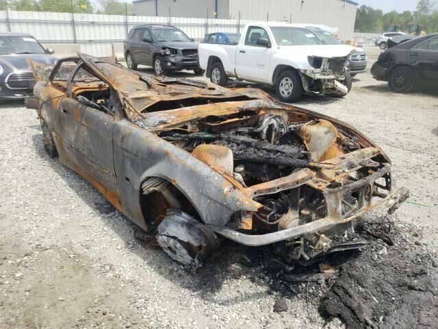 BMW 328iS