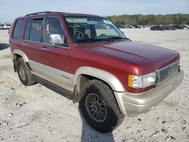 Isuzu Trooper