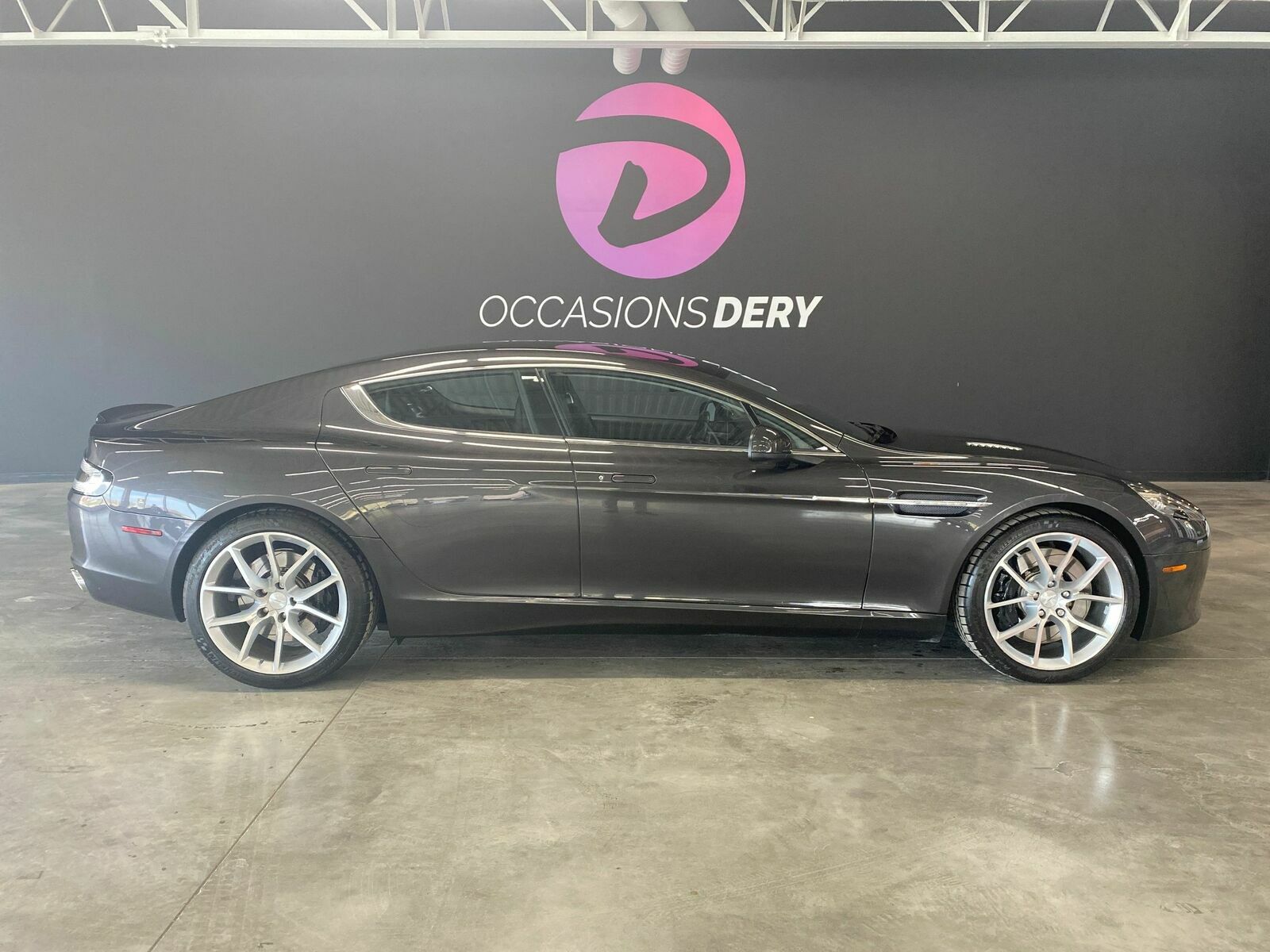 Aston Martin Rapide