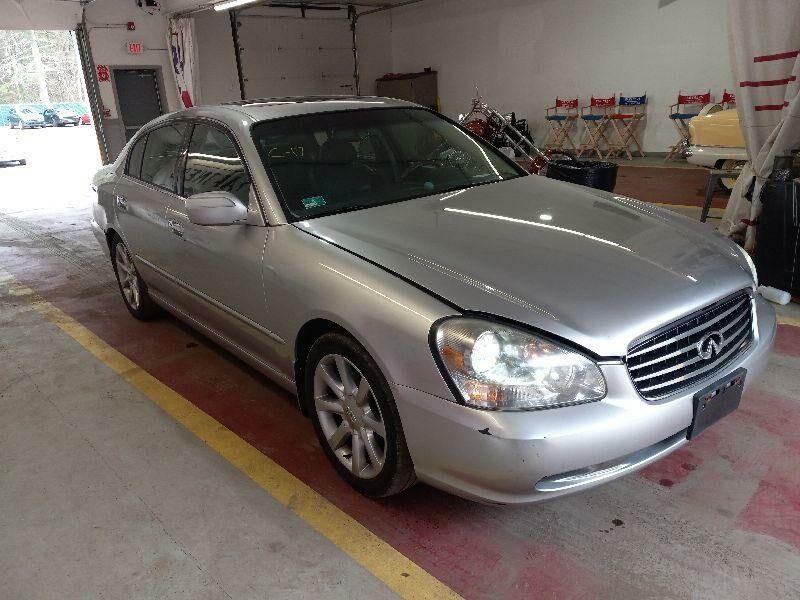 Infiniti Q45