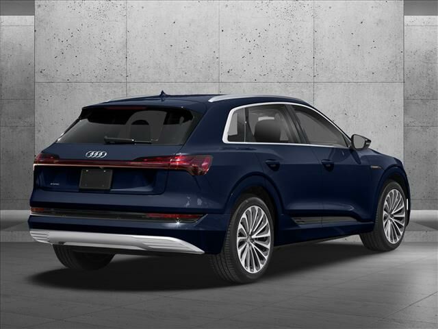 2022 Audi e-tron