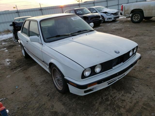 BMW 325iS