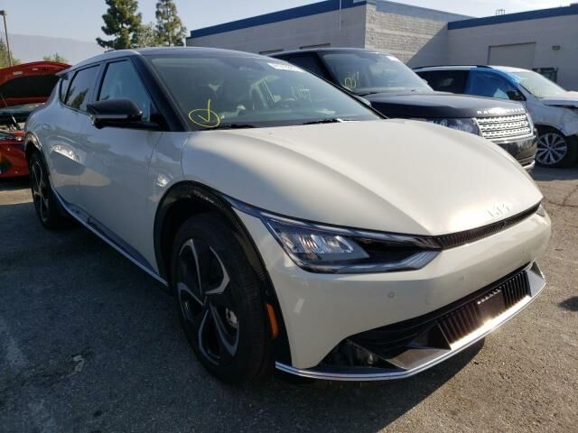 2022 KIA EV6
