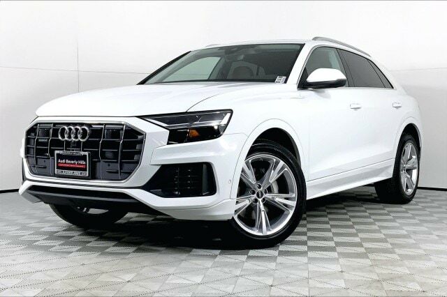 2022 Audi Q8