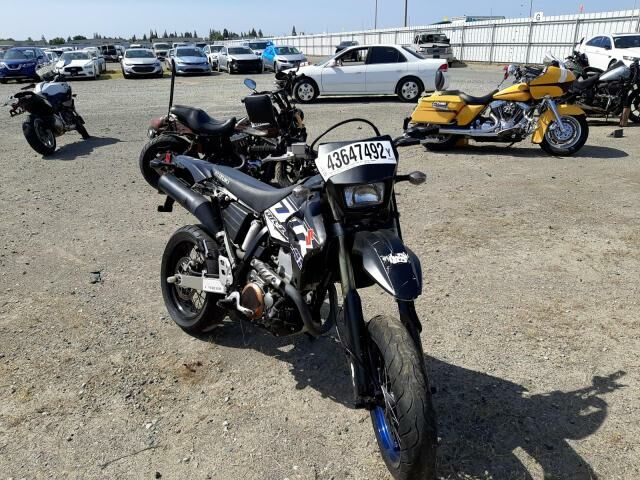 Suzuki DR-Z400SML