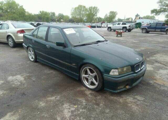 BMW 325i