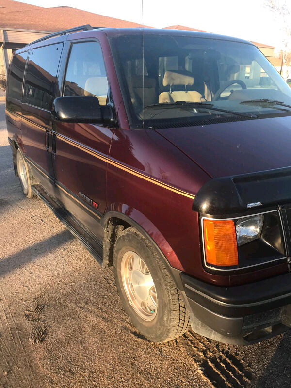 GMC Safari