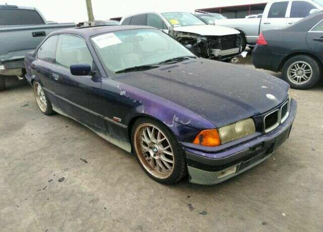 BMW 325iS