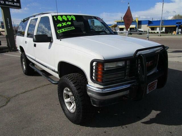 GMC Suburban