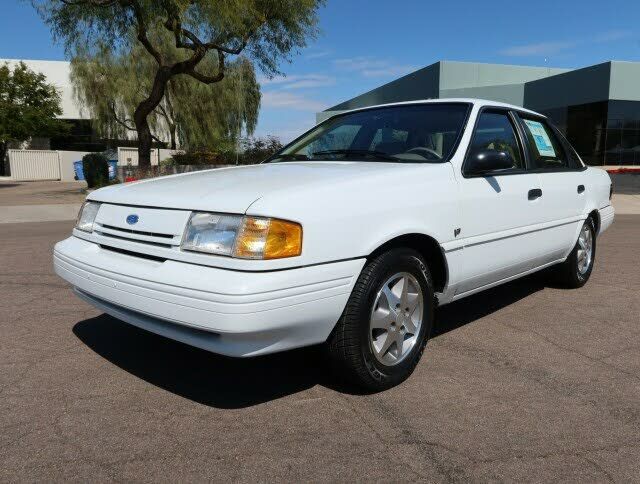 Ford Tempo