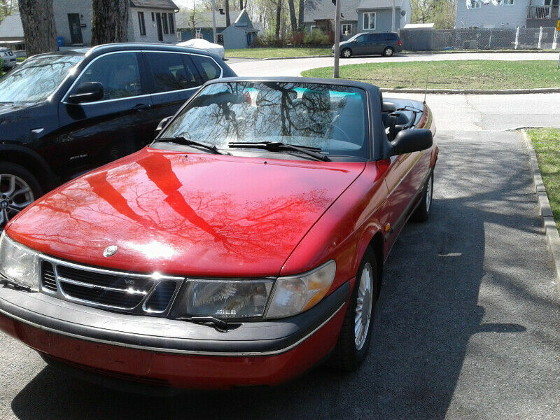 Saab 900