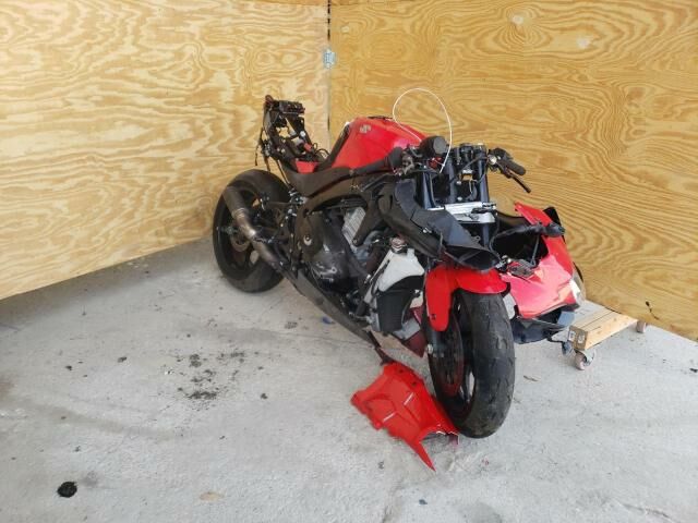Suzuki GSX-R1000L7/GSX-R1000AL7