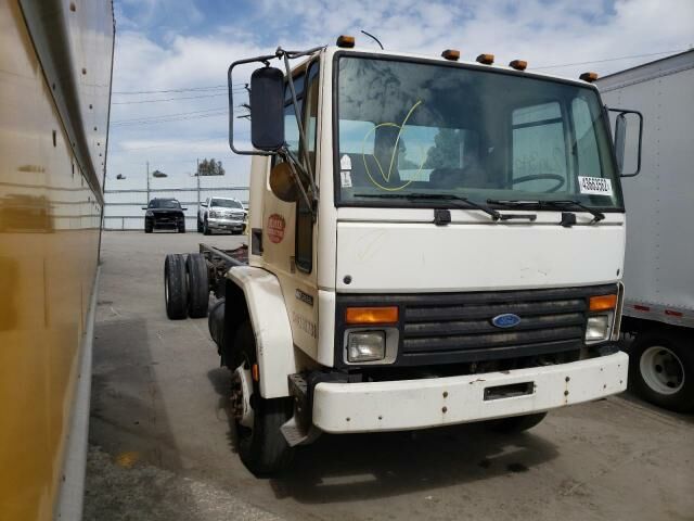 Ford CF7000