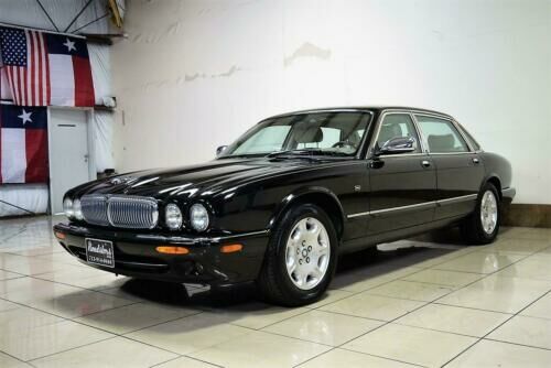 Jaguar Vanden Plas