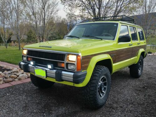 Jeep Wagoneer