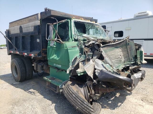 Ford F-800