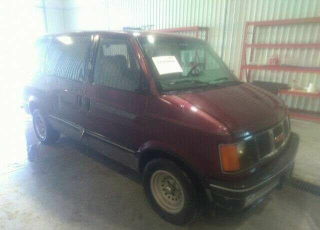 GMC Safari