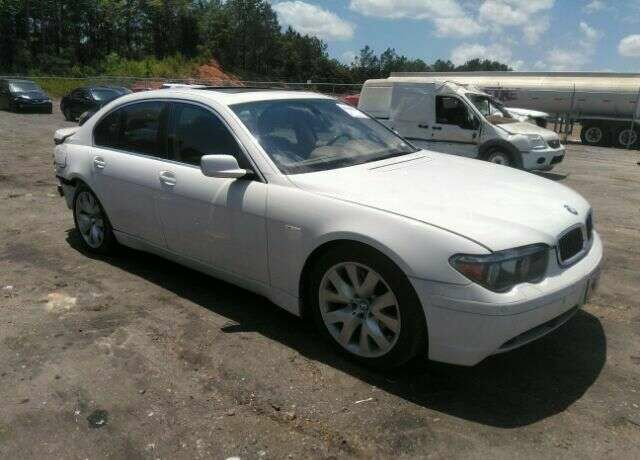 BMW 745i