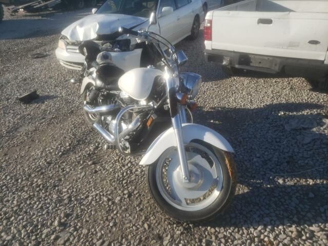 Honda VT1100C2 (SHADOW SABRE)
